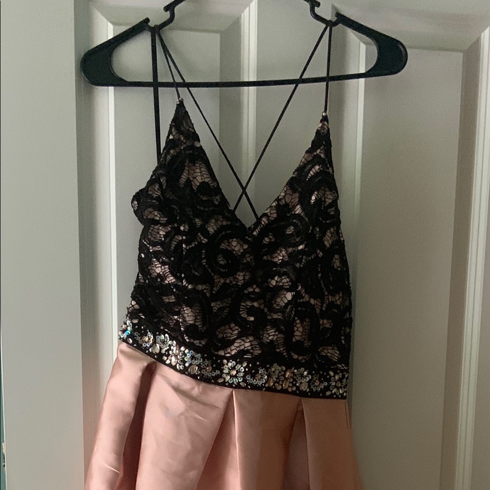 Elegant dress